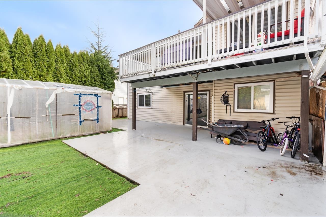 10785 155a Street, Surrey, British Columbia  V3R 9X5 - Photo 11 - R3074404