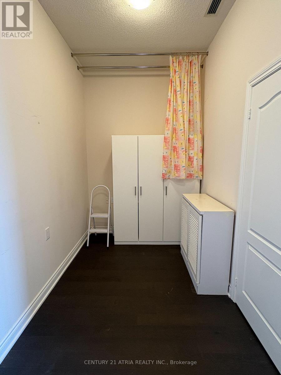 960 - 1 Sun Yat Sen Avenue, Markham, Ontario  L3R 5K9 - Photo 10 - N12640642