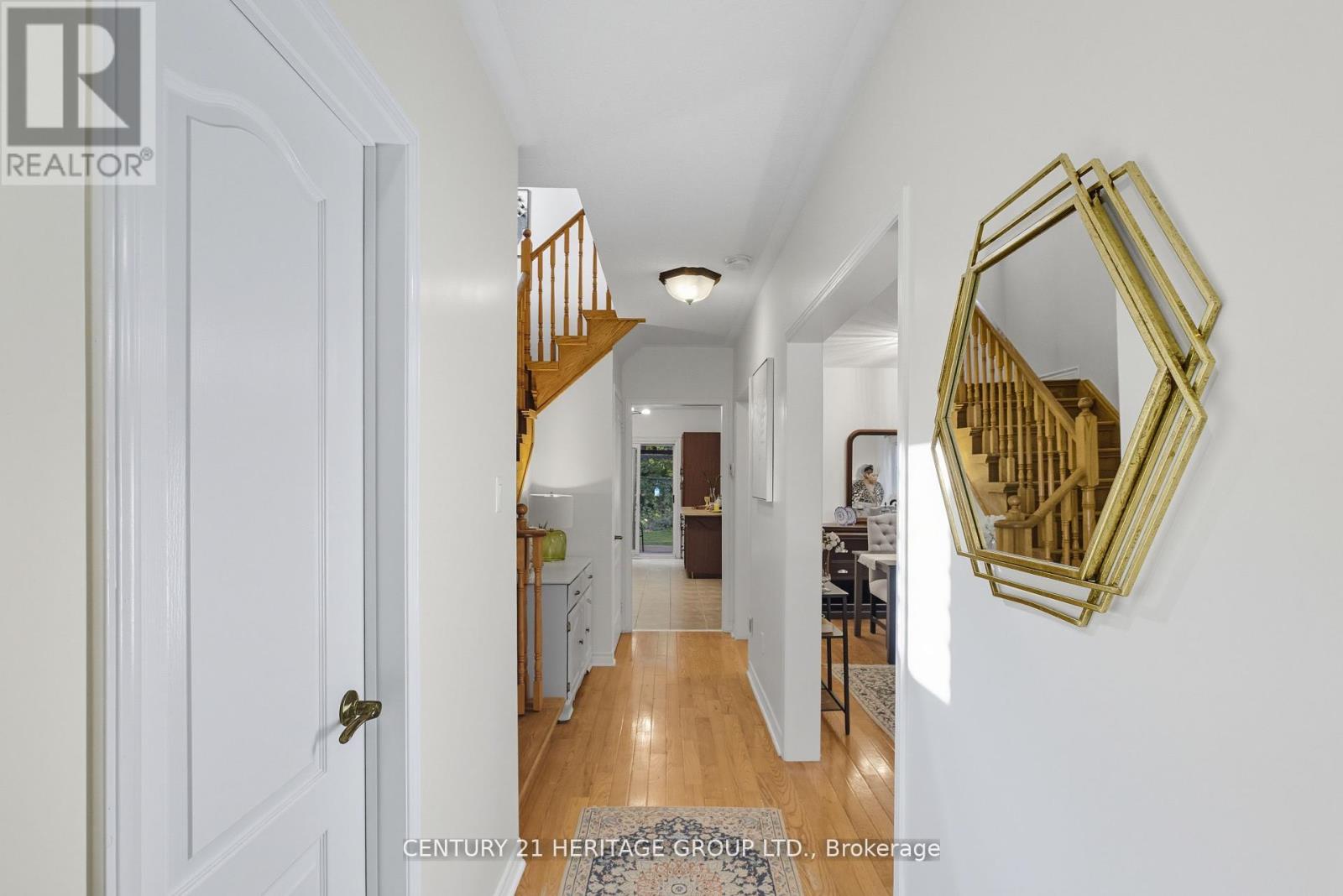 398 Carruthers Avenue, Newmarket, Ontario  L3X 2C1 - Photo 7 - N12640750