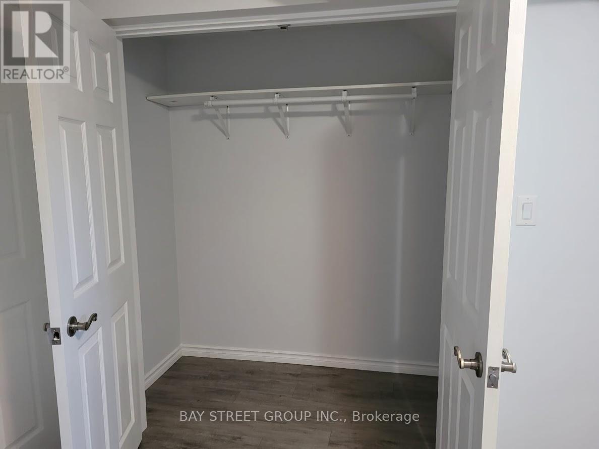 197 Hanmer Street E, Barrie, Ontario  L4M 6W6 - Photo 11 - S12640638