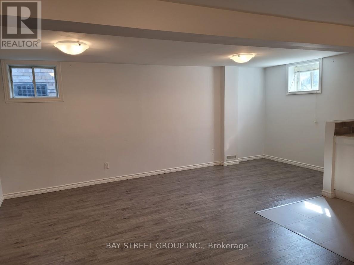 197 Hanmer Street E, Barrie, Ontario  L4M 6W6 - Photo 14 - S12640638