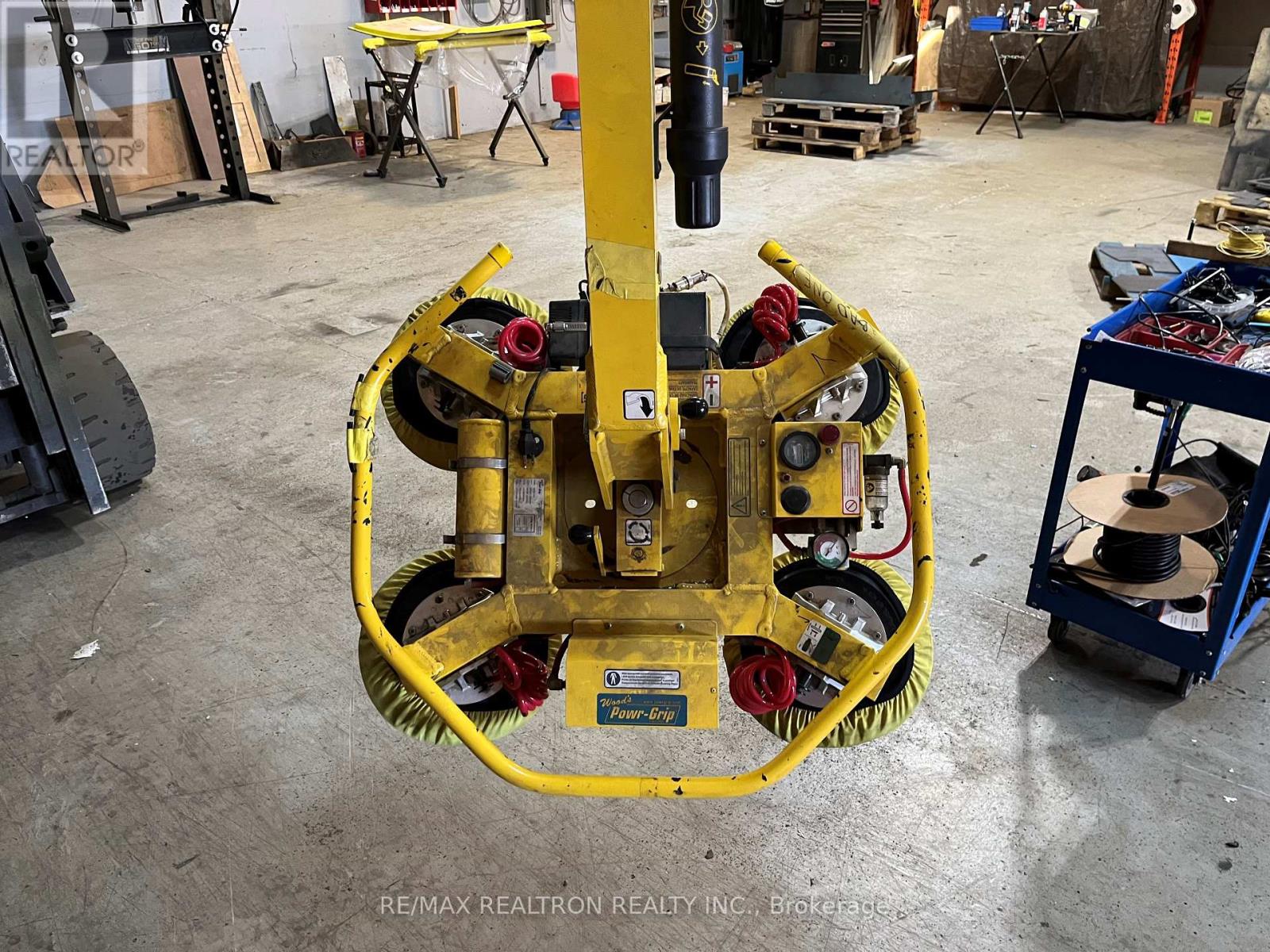 31 Saunders Road, Barrie, Ontario  L4N 9Y2 - Photo 14 - S12640696