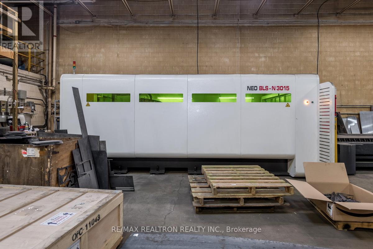 31 Saunders Road, Barrie, Ontario  L4N 9Y2 - Photo 28 - S12640696