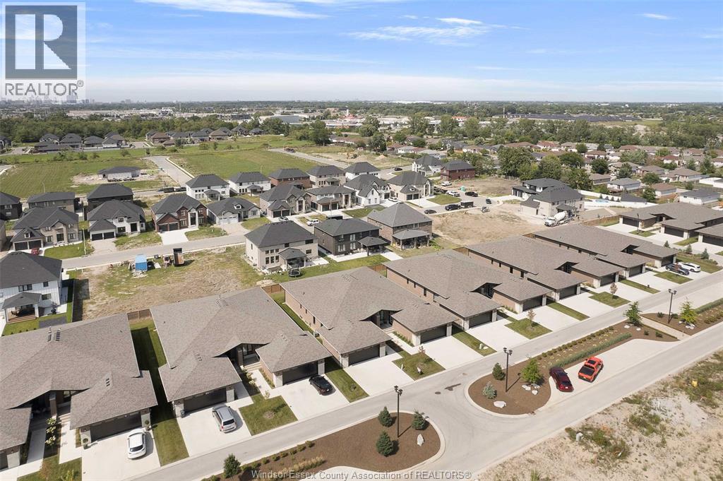 674 Lily Mac Boulevard, Windsor, Ontario N6E 3N7 - Photo 40 - 25031820