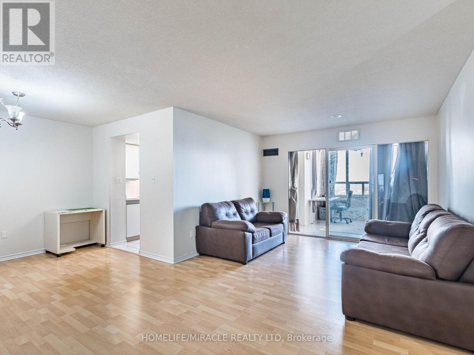 1809 - 30 Malta Avenue, Brampton, Ontario  L6Y 4S5 - Photo 9 - W12640644