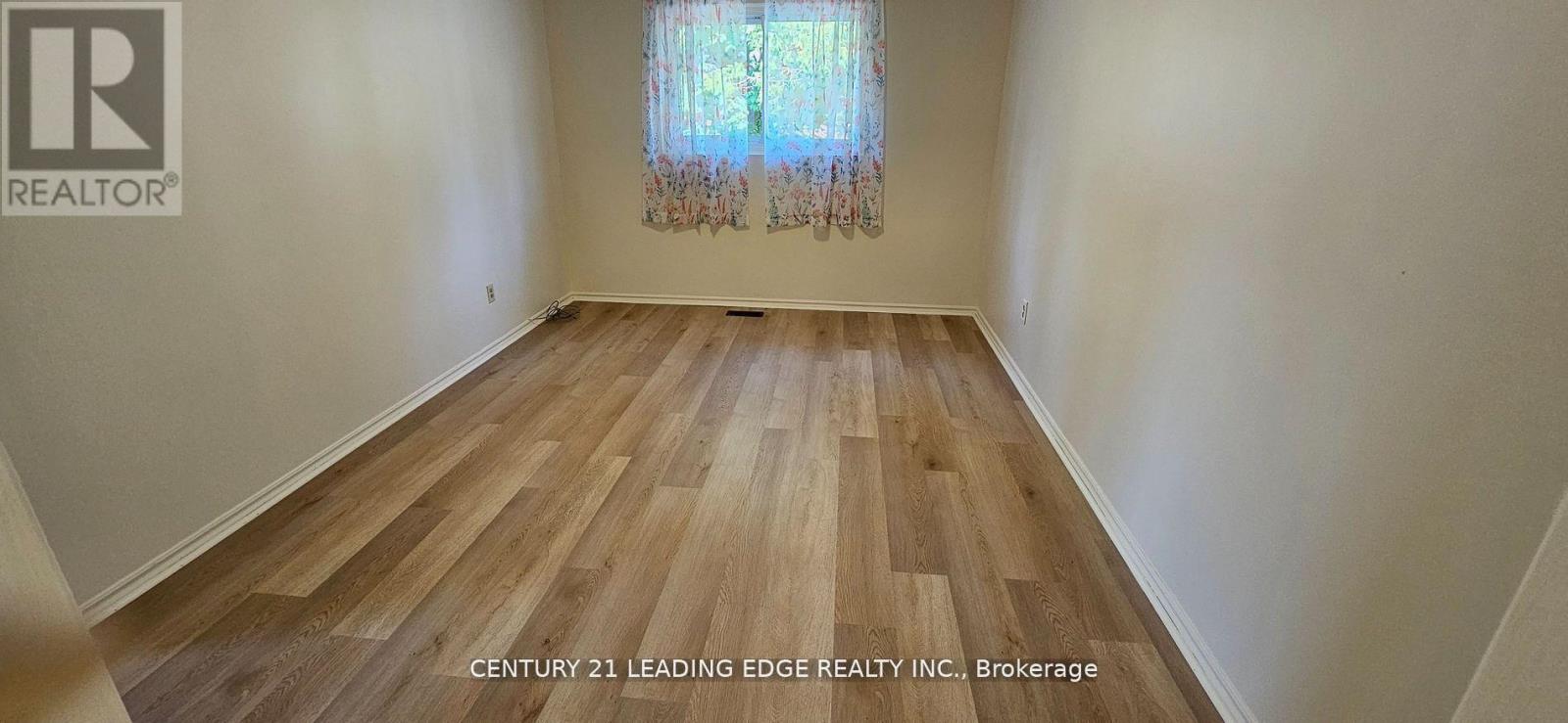 Upper - 39 Mallard Crescent, Brampton (Central Park), Ontario  L6S 2T7 - Photo 19 - W12640694