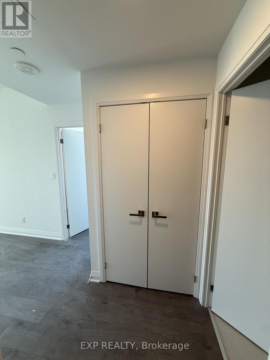 4407 - 4015 The Exchange Street, Mississauga, Ontario  L5B 0N9 - Photo 2 - W12640740