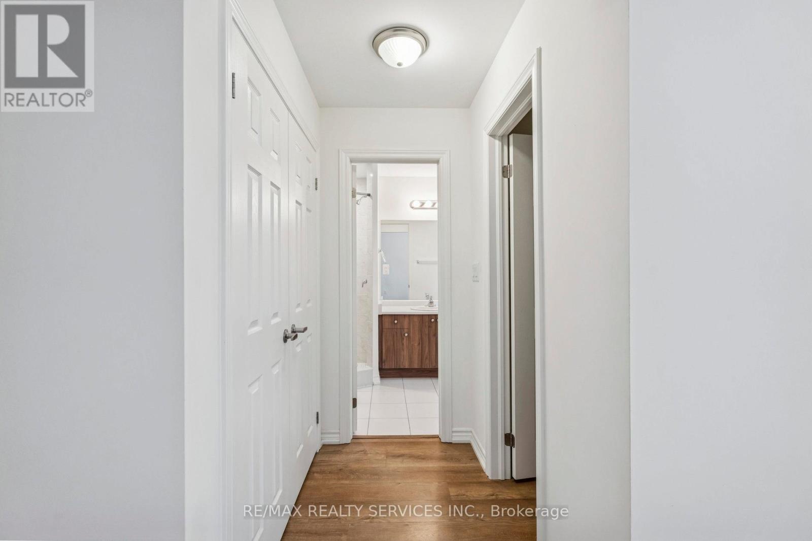 1226 Plato Drive, Fort Erie (Crescent Park), Ontario  L2A 0C7 - Photo 24 - X12640632