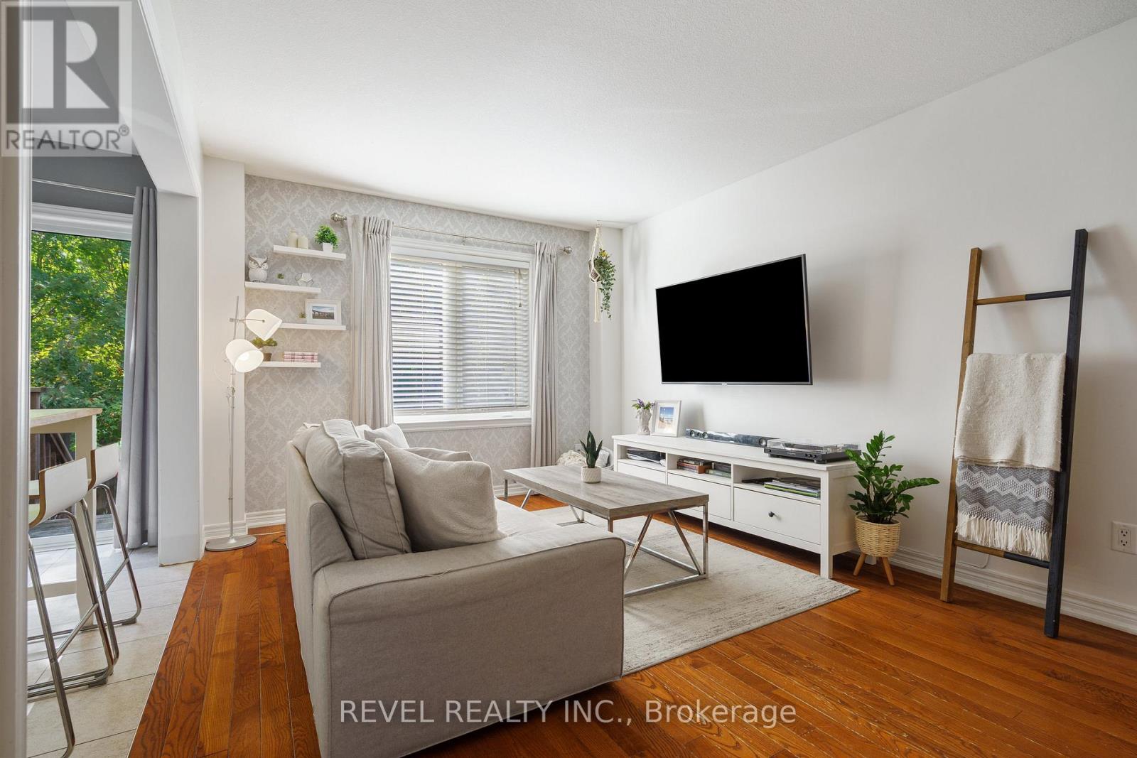 35 - 222 Fall Fair Way, Hamilton (Binbrook), Ontario  L0R 1C0 - Photo 11 - X12640664