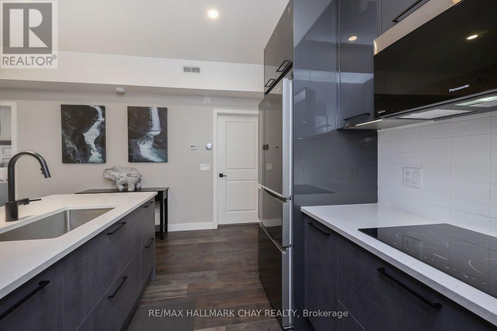 105 - 18 Beckwith Lane, Blue Mountains, Ontario  L9Y 3B6 - Photo 12 - X12640716