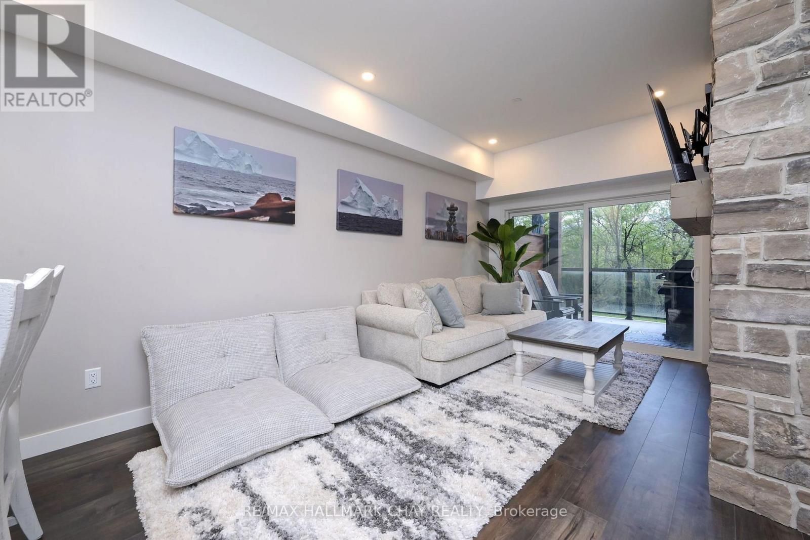 105 - 18 Beckwith Lane, Blue Mountains, Ontario  L9Y 3B6 - Photo 17 - X12640716