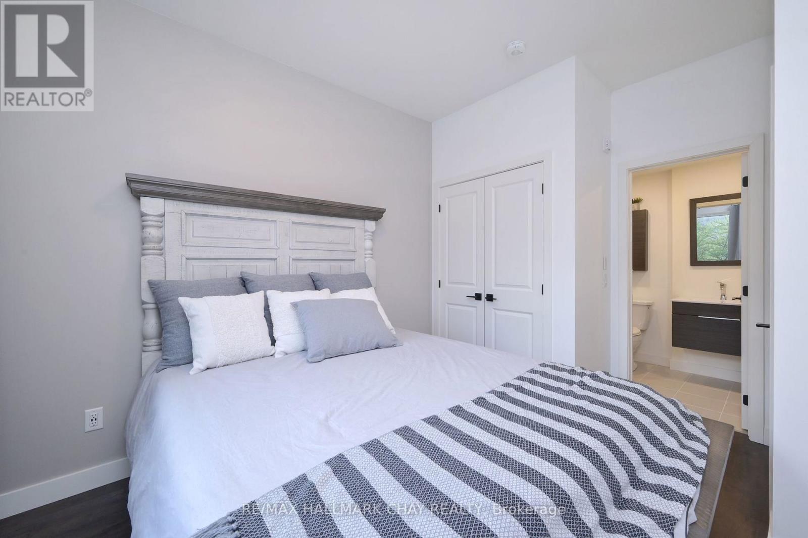 105 - 18 Beckwith Lane, Blue Mountains, Ontario  L9Y 3B6 - Photo 18 - X12640716