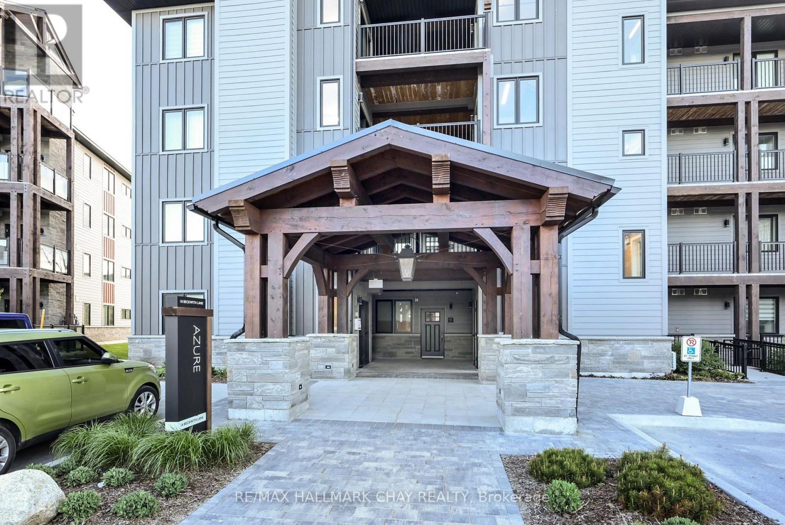 105 - 18 Beckwith Lane, Blue Mountains, Ontario  L9Y 3B6 - Photo 3 - X12640716