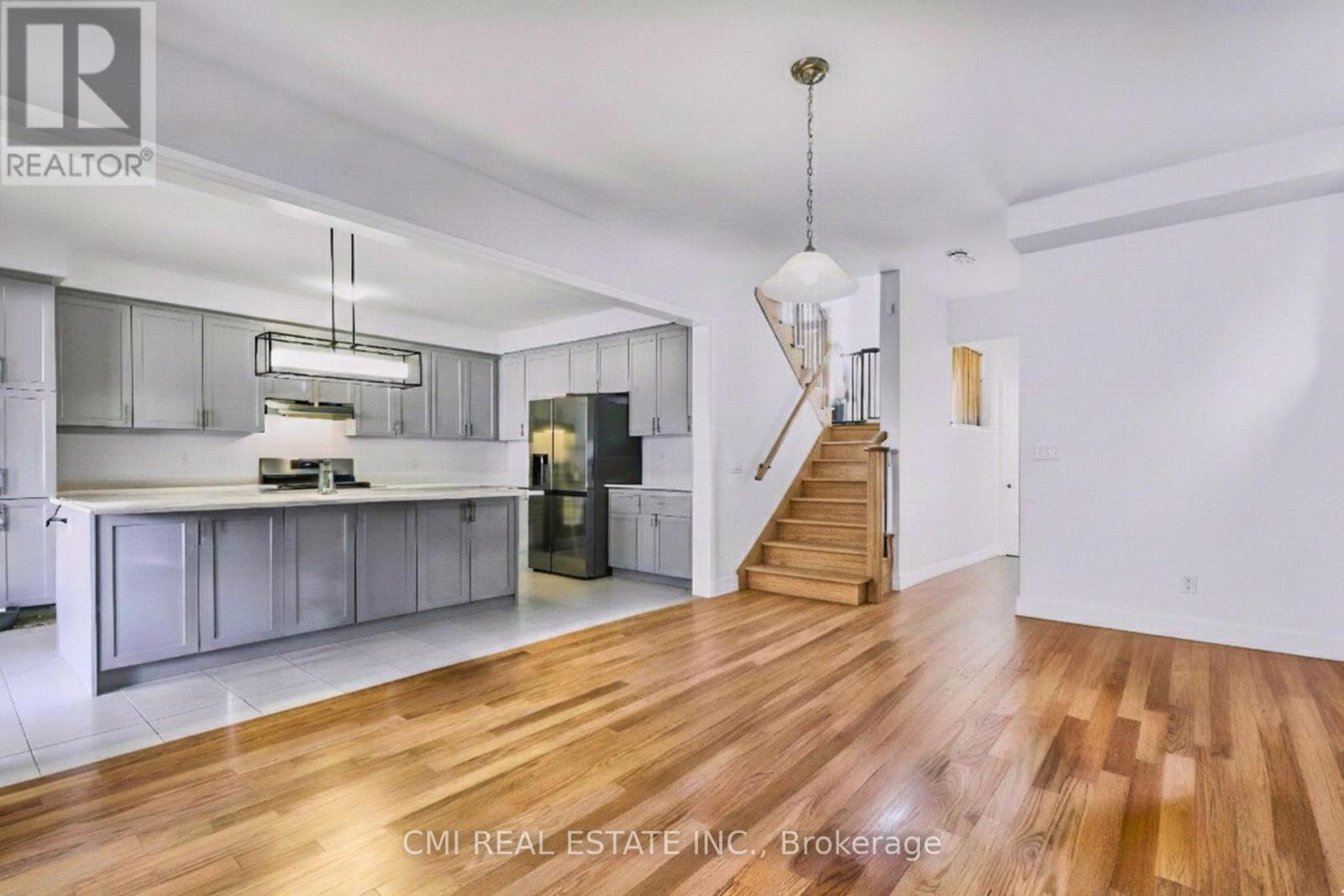 1403 Upper Thames Drive, Woodstock (Woodstock - North), Ontario  N4T 0N9 - Photo 18 - X12640752