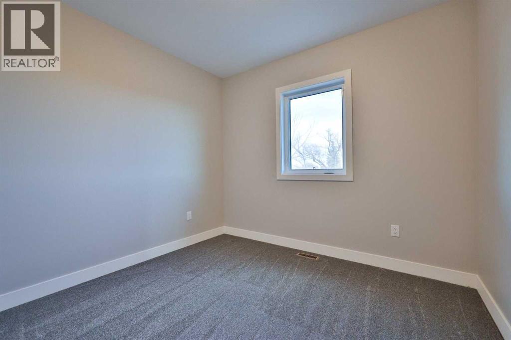 329 9 Street N, Picture Butte, Alberta  T0K 1V0 - Photo 20 - A2274685