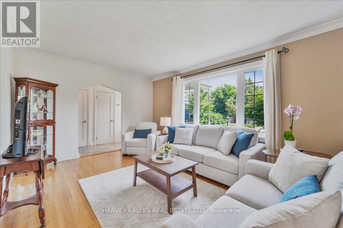 274 Poyntz Avenue, Toronto (Lansing-Westgate), Ontario  M2N 1J9 - Photo 3 - C12640306