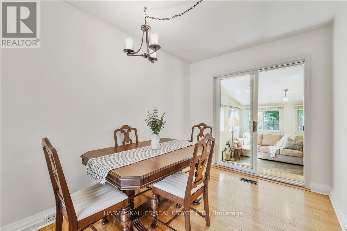 274 Poyntz Avenue, Toronto (Lansing-Westgate), Ontario  M2N 1J9 - Photo 7 - C12640306