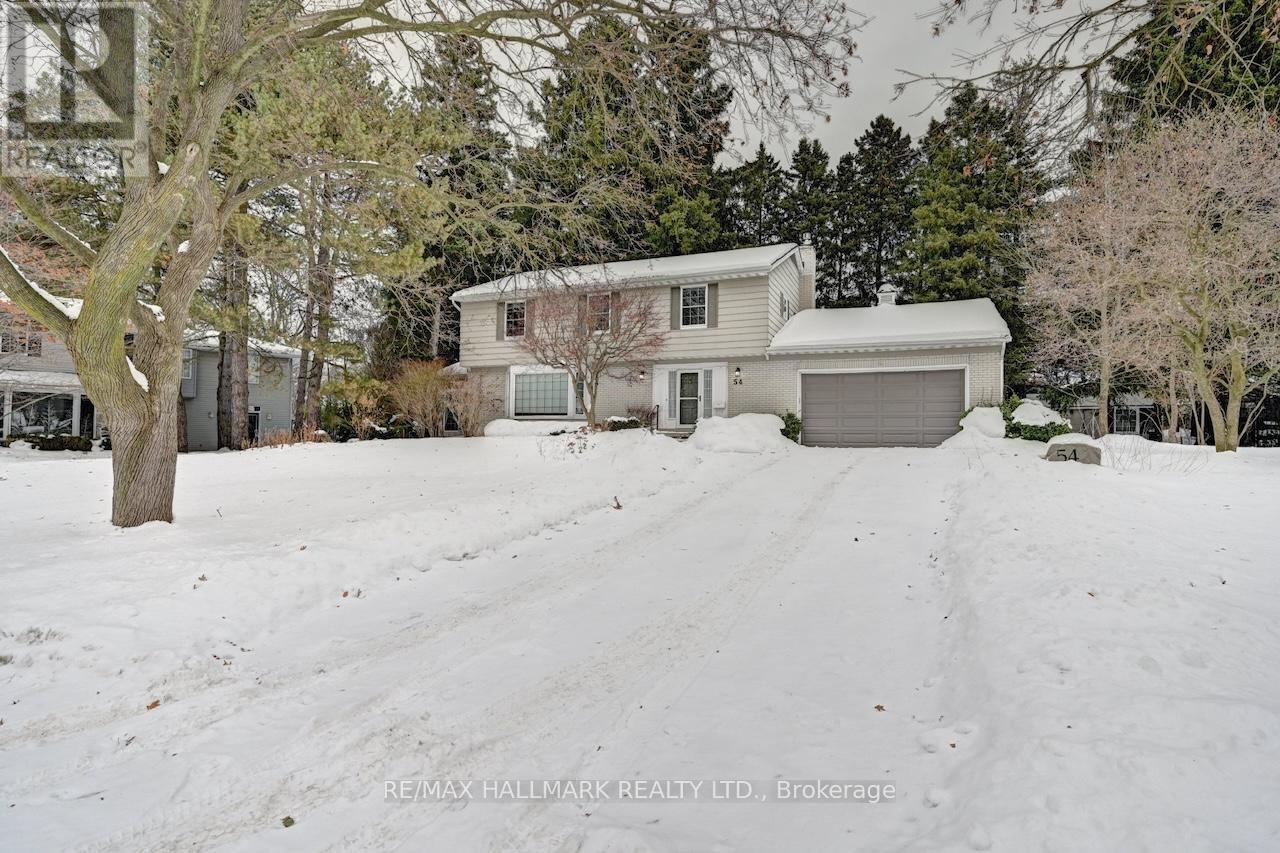 54 Ashton Crescent, Waterloo, Ontario  N2L 1P9 - Photo 2 - X12638126