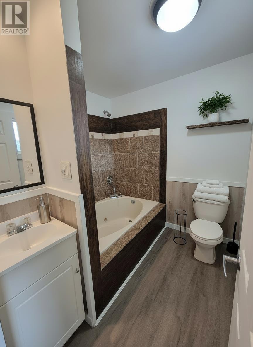 613 Third St W, Fort Frances, Ontario  P9A 3B3 - Photo 6 - TB252831