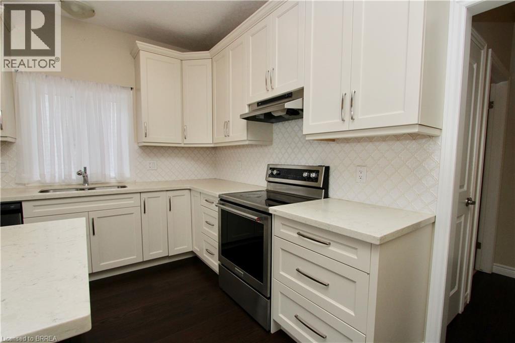 17 Masters Lane, Paris, Ontario  N3L 0H3 - Photo 16 - 40794462