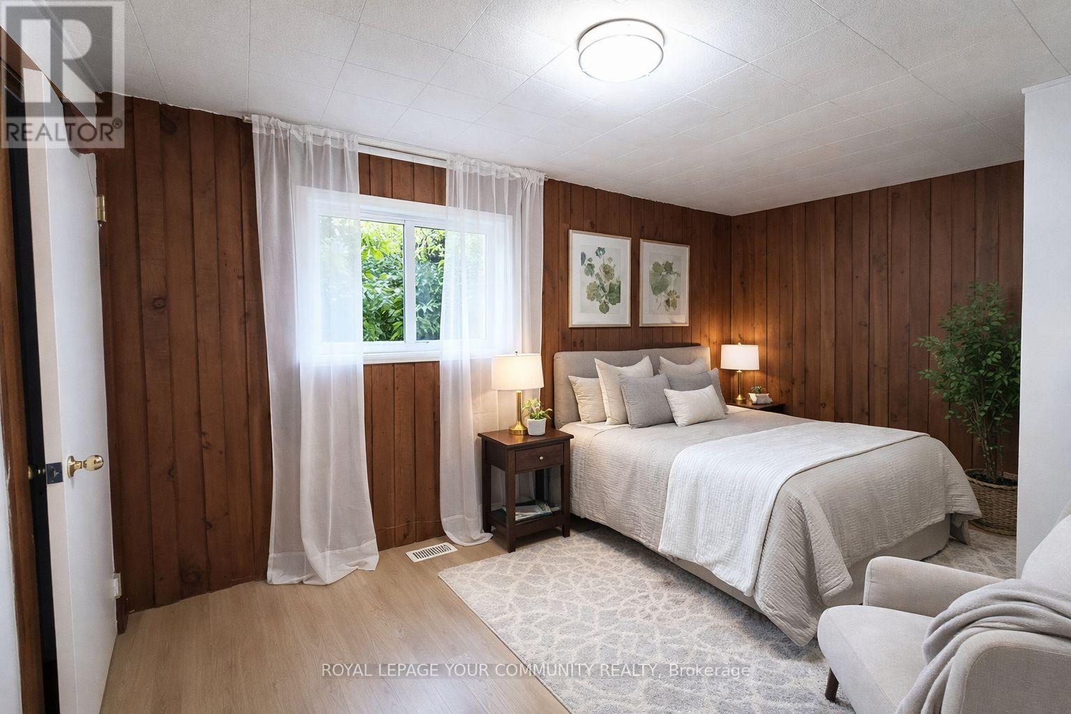 709 Roberts Road, Innisfil, Ontario  L9S 2E4 - Photo 7 - N12580520