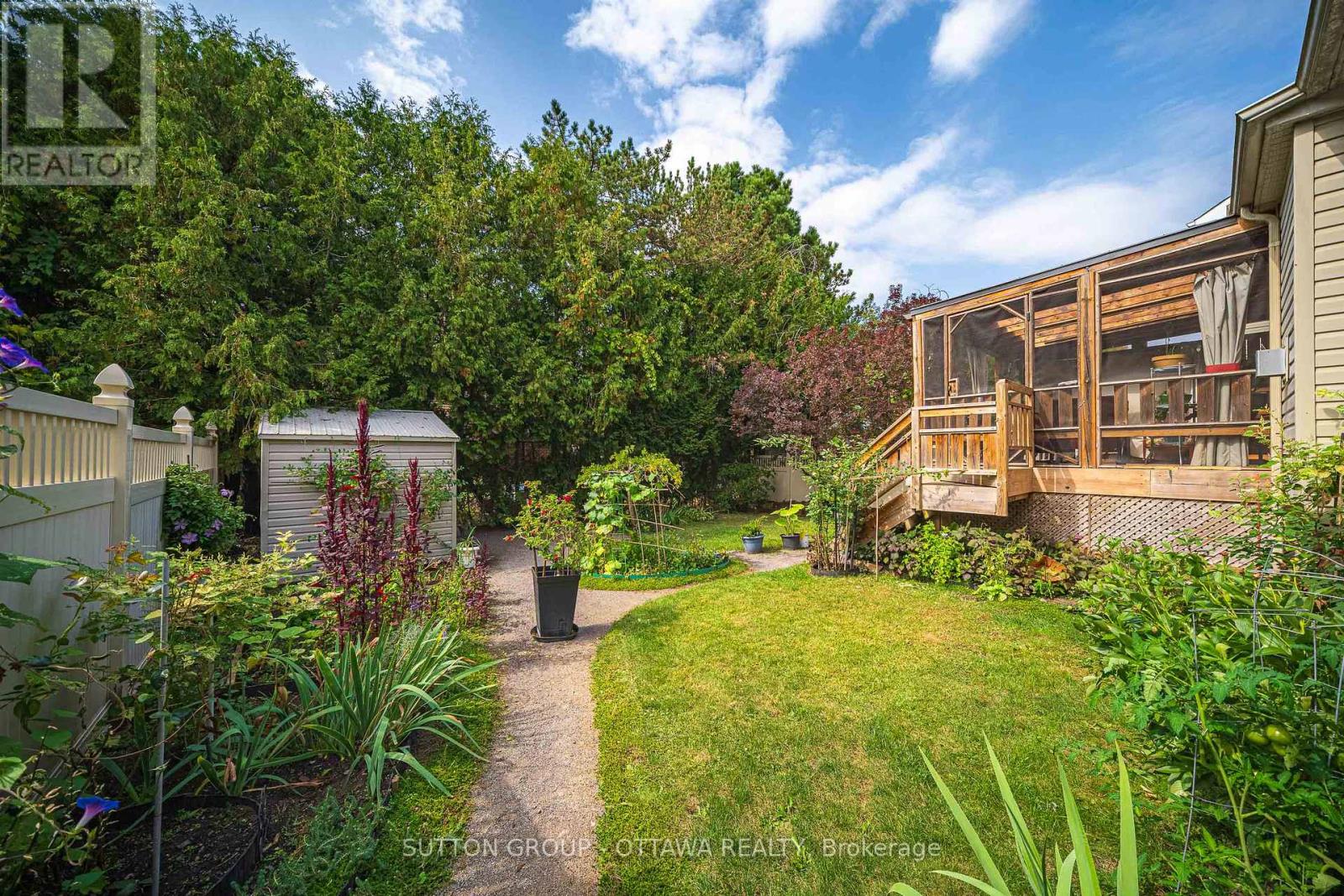 128 Annapolis Circle, Ottawa, Ontario  K1V 1Z3 - Photo 40 - X12417285