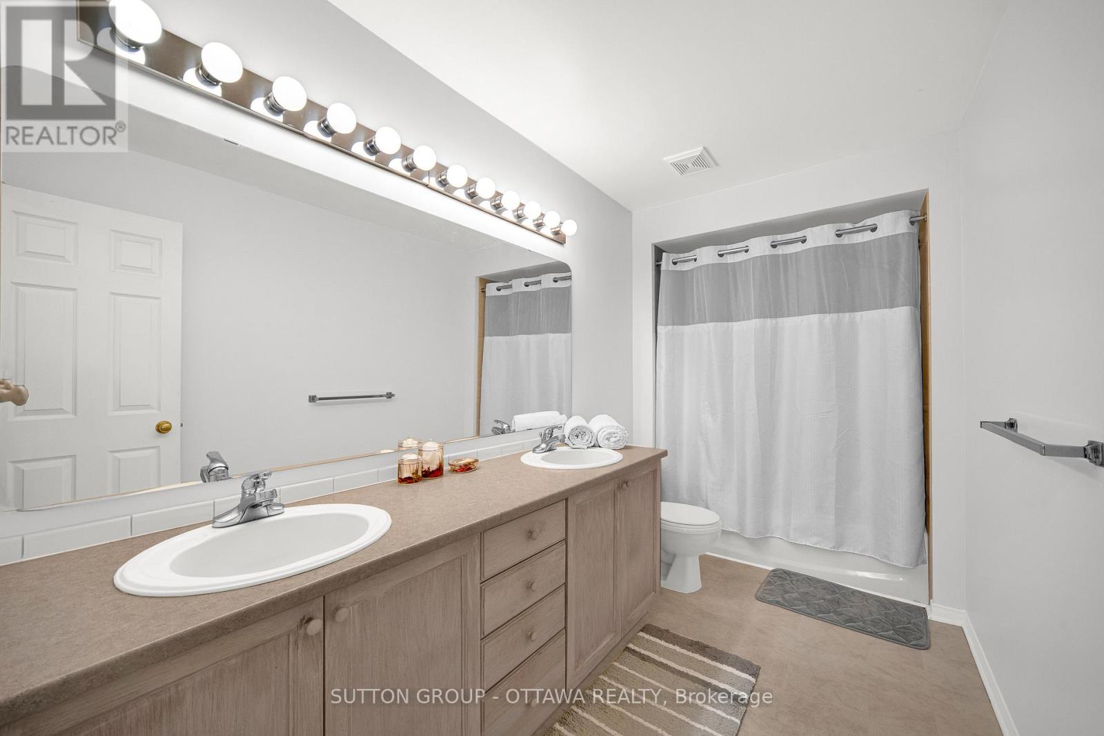 128 Annapolis Circle, Ottawa, Ontario  K1V 1Z3 - Photo 36 - X12417285