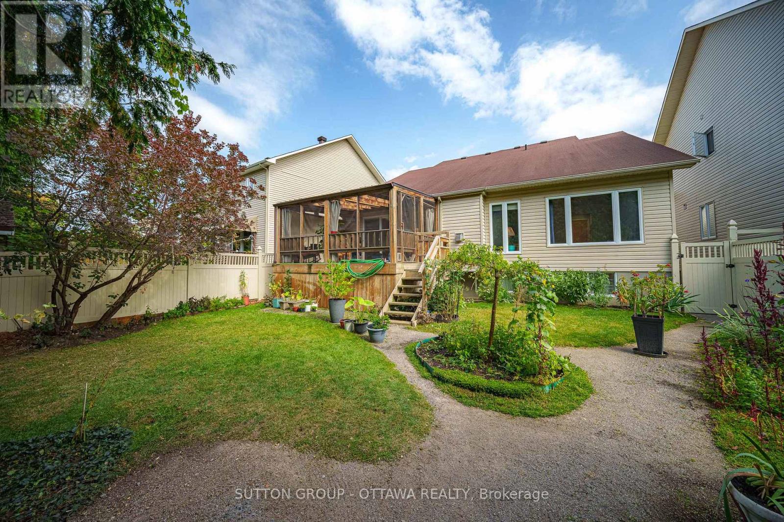 128 Annapolis Circle, Ottawa, Ontario  K1V 1Z3 - Photo 41 - X12417285