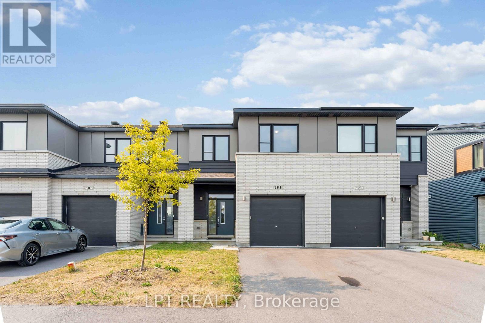 381 COPE DRIVE, Ottawa, Ontario