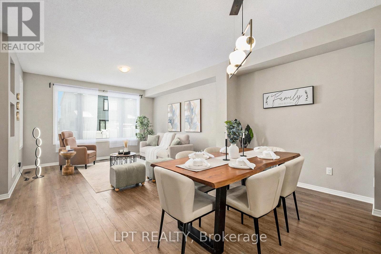 381 Cope Drive, Ottawa, Ontario  K2V 0P7 - Photo 9 - X12539594