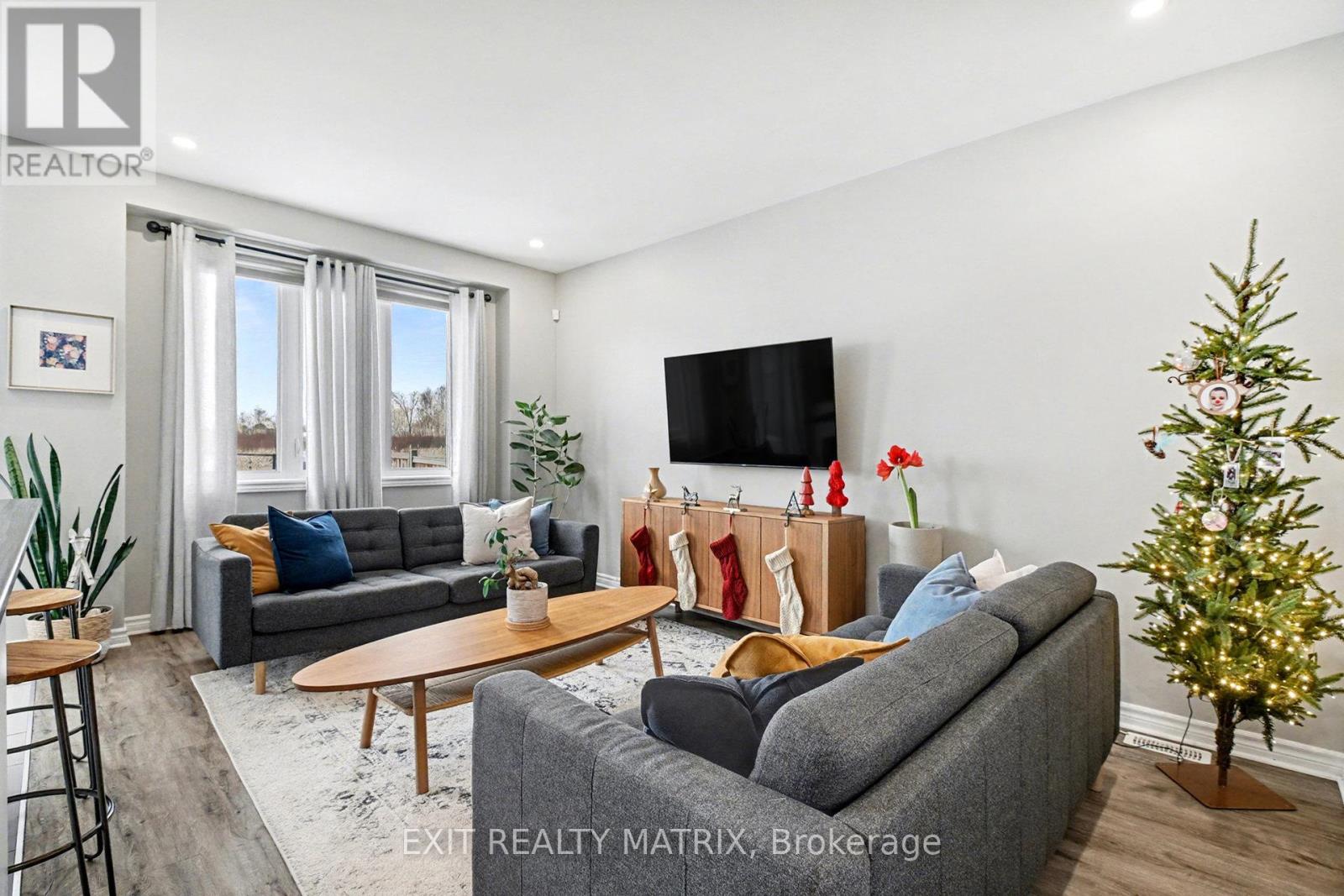 211 Mountain Sorrel Way, Ottawa, Ontario  K4A 0T6 - Photo 6 - X12640540