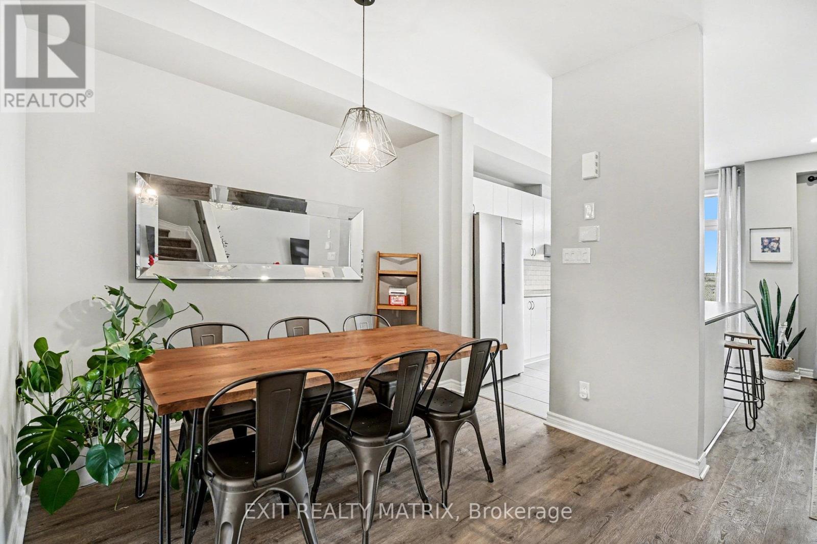 211 Mountain Sorrel Way, Ottawa, Ontario  K4A 0T6 - Photo 8 - X12640540