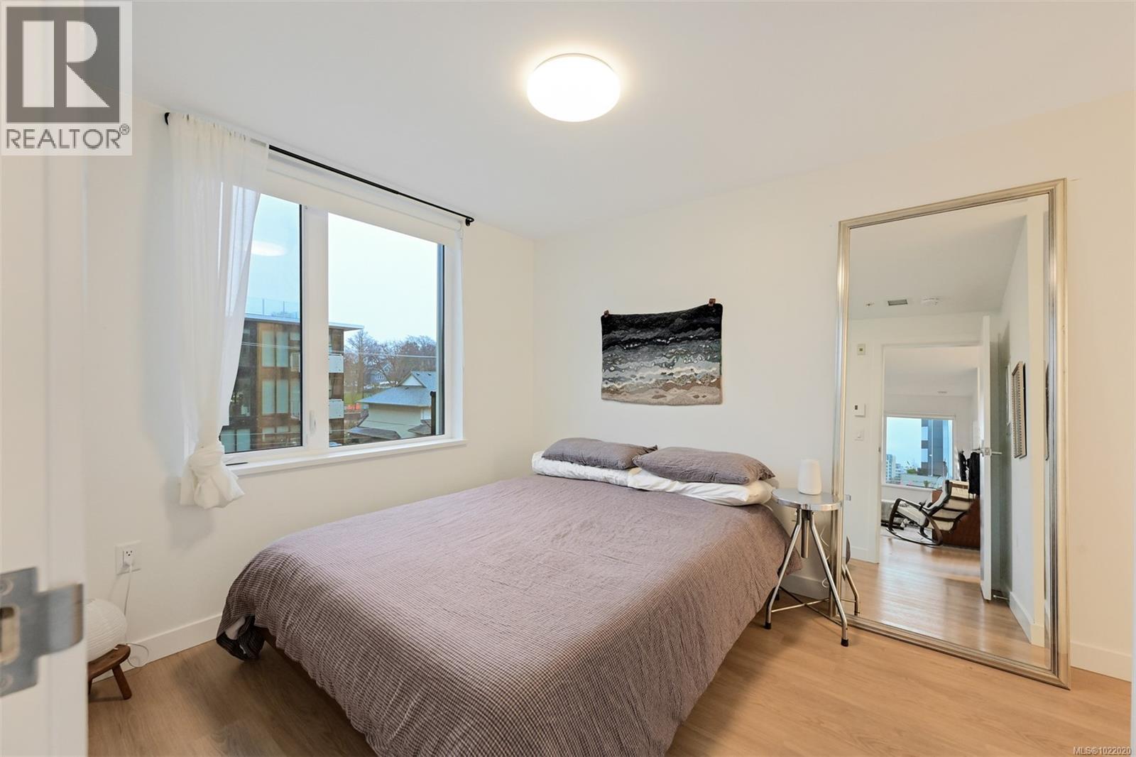 407 1115 Johnson St, Victoria, British Columbia  V8V 0H2 - Photo 12 - 1022020