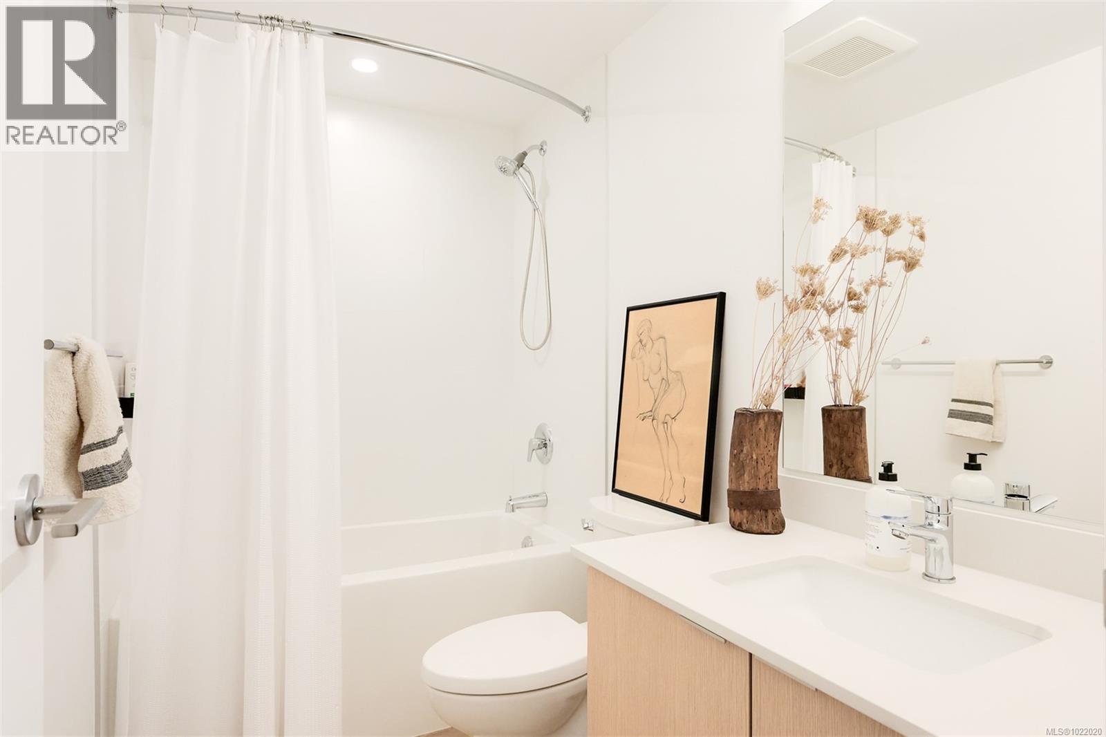 407 1115 Johnson St, Victoria, British Columbia  V8V 0H2 - Photo 18 - 1022020