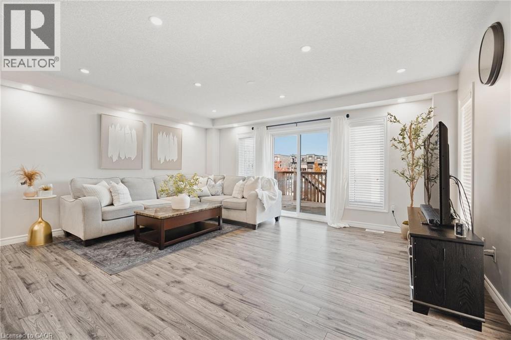 1989 S Ottawa Street S Unit# 47, Kitchener, Ontario  N2E 0G7 - Photo 5 - 40785236