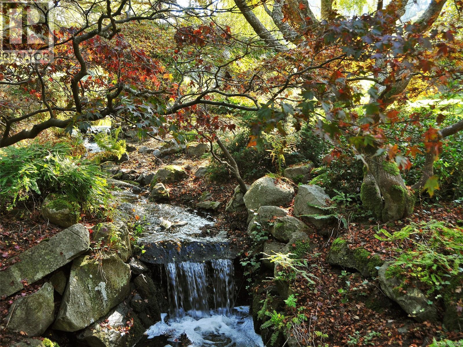 407 1115 Johnson St, Victoria, British Columbia  V8V 0H2 - Photo 30 - 1022020