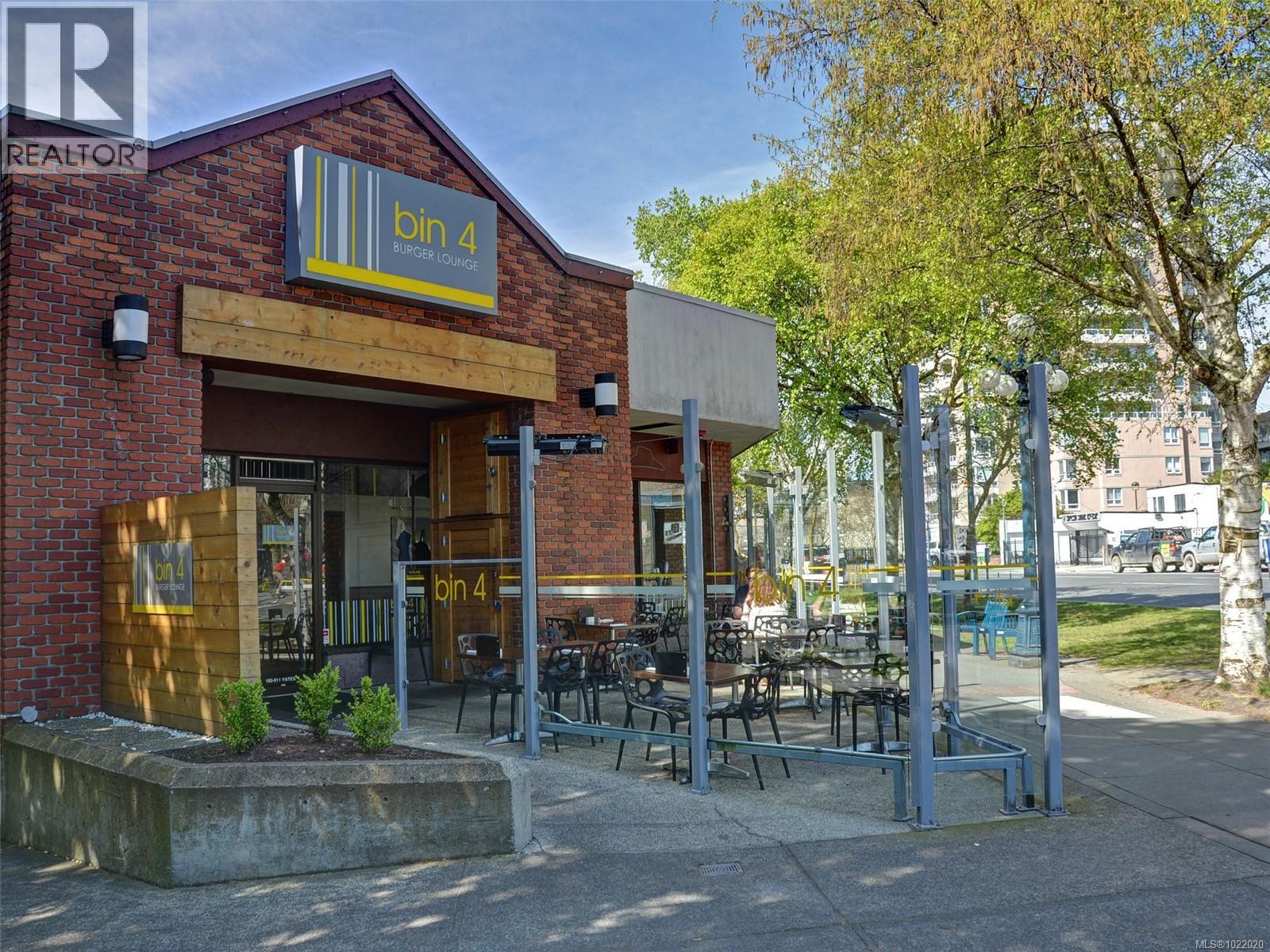 407 1115 Johnson St, Victoria, British Columbia  V8V 0H2 - Photo 34 - 1022020