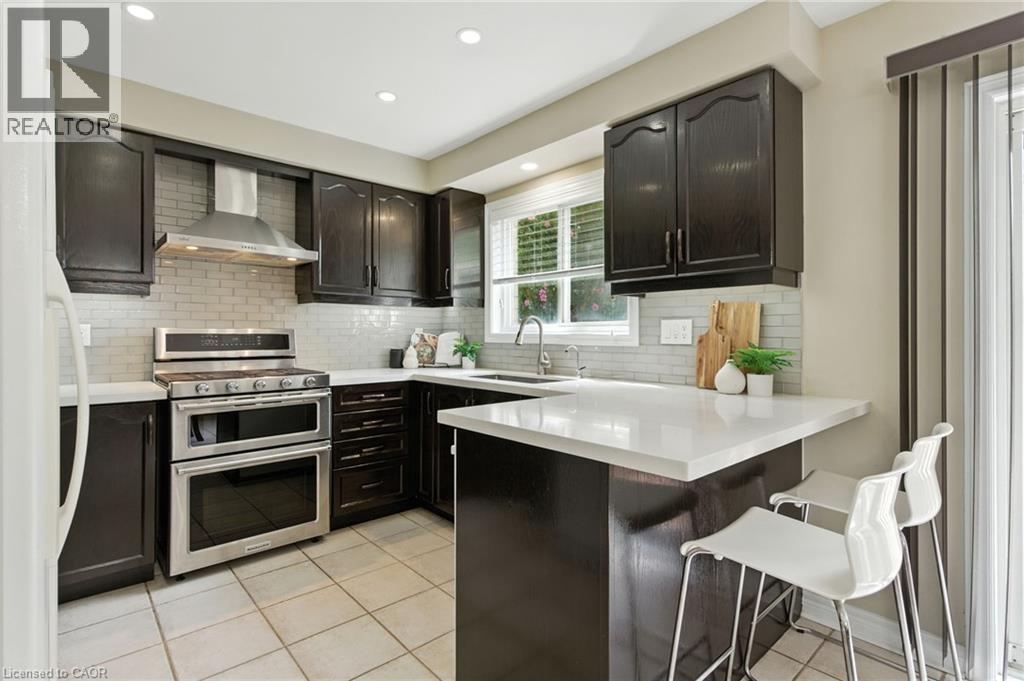 49 Johnson Crescent, Georgetown, Ontario  L7G 6C9 - Photo 10 - 40791479