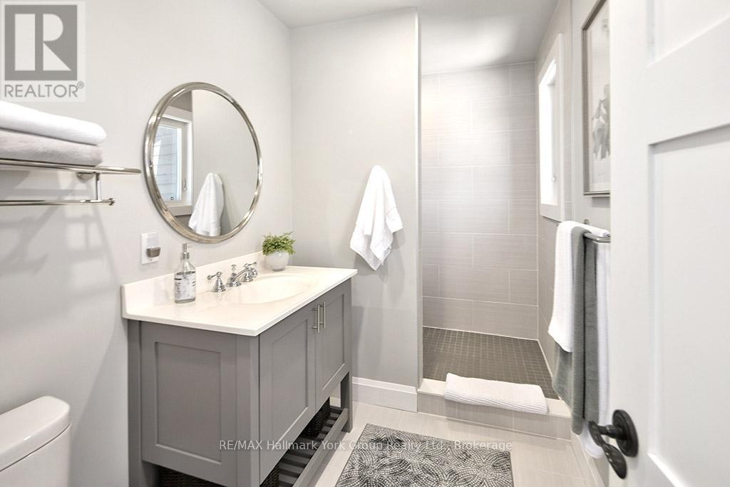 125 Mountain Road, Meaford, Ontario N4L 1W6 - Photo 43 - X12640760