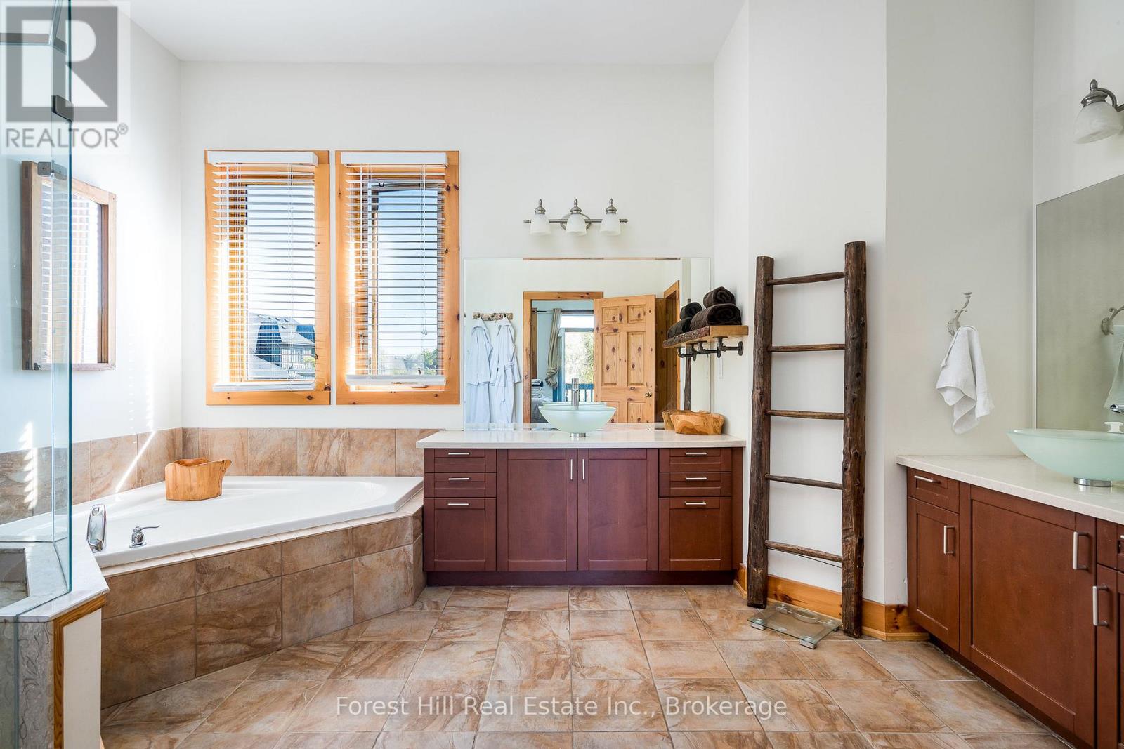 173 National Drive, Blue Mountains, Ontario L9Y 0B5 - Photo 18 - X12640788