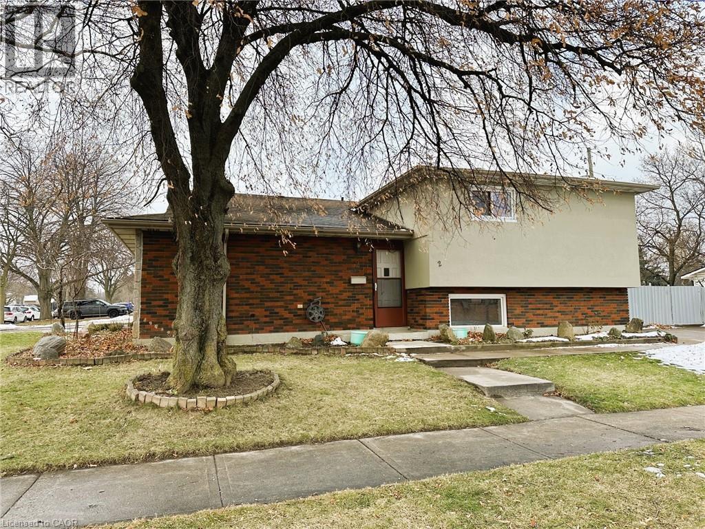 2 Country Club Drive, Hamilton, Ontario  L8K 5W2 - Photo 4 - 40793755