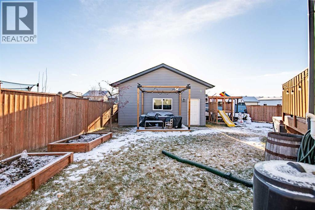 25 Hawthorn Place, Sylvan Lake, Alberta T4S 0S2 - Photo 10 - A2275600