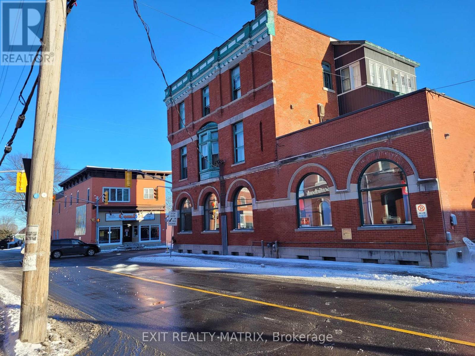 32 Main St N Street S, North Glengarry, Ontario  K0C 1A0 - Photo 2 - X12640780