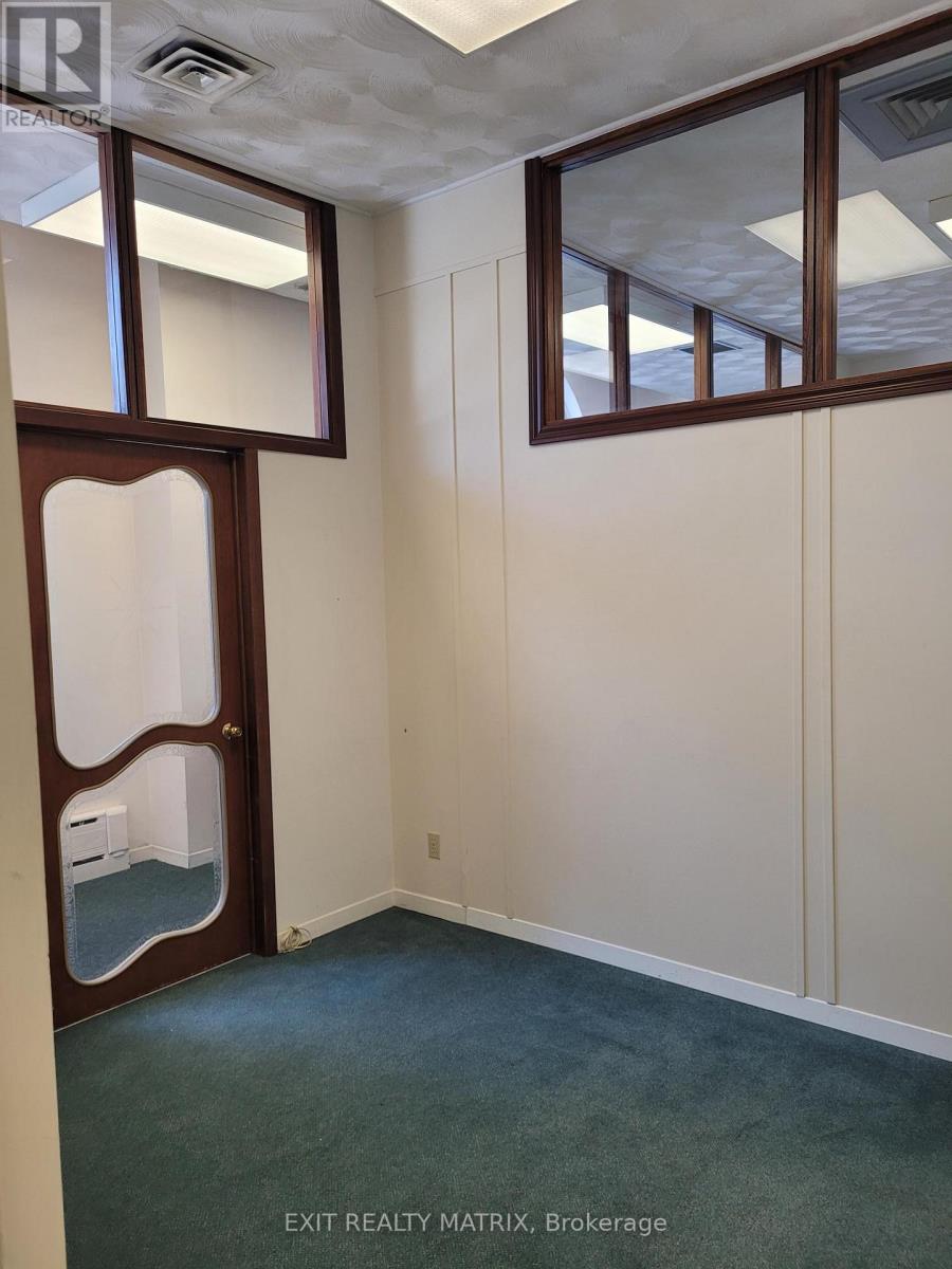 32 Main St N Street S, North Glengarry, Ontario  K0C 1A0 - Photo 3 - X12640780