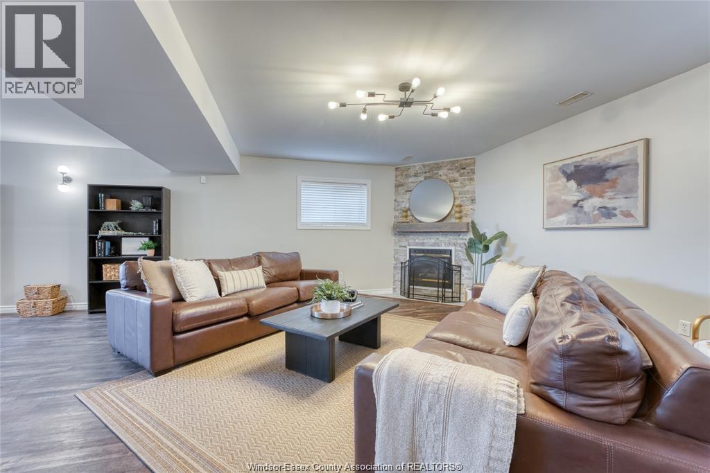 4335 St. Clair Avenue, Lasalle, Ontario N9H 2N3 - Photo 18 - 25031841