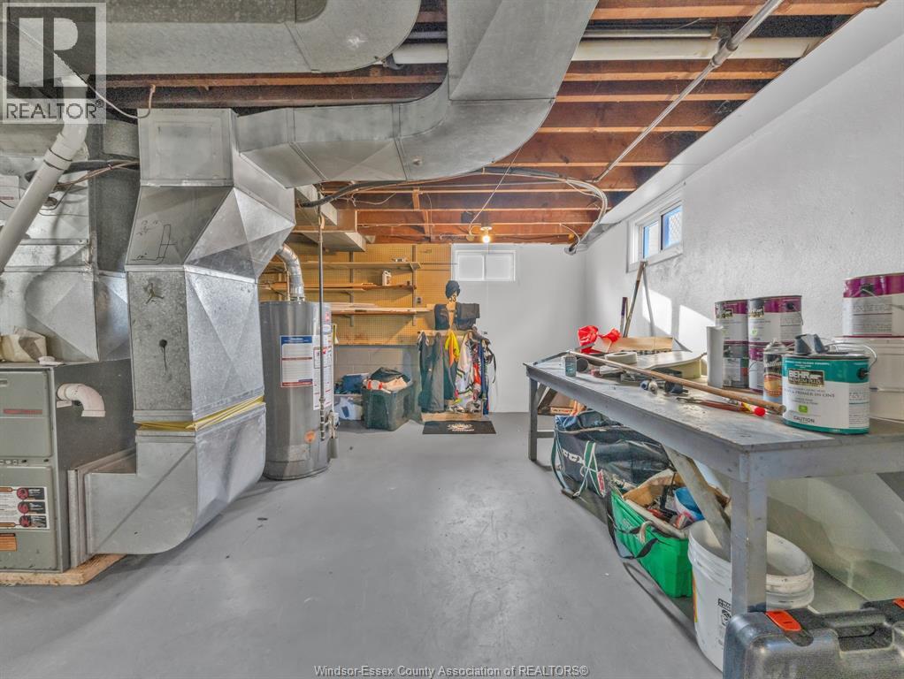 2479 Meighen, Windsor, Ontario N8W 4C2 - Photo 18 - 25031830