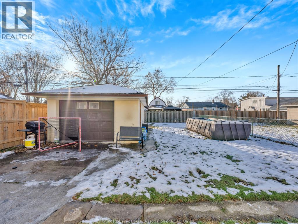 2479 Meighen, Windsor, Ontario N8W 4C2 - Photo 24 - 25031830