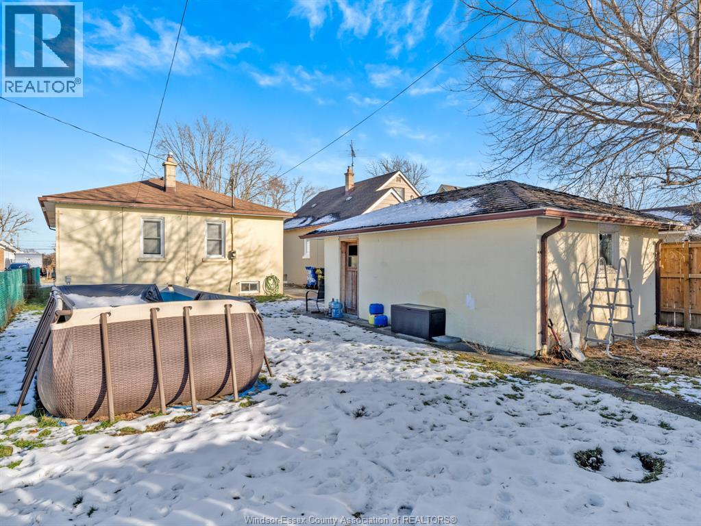 2479 Meighen, Windsor, Ontario N8W 4C2 - Photo 26 - 25031830