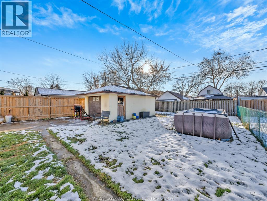 2479 Meighen, Windsor, Ontario N8W 4C2 - Photo 29 - 25031830