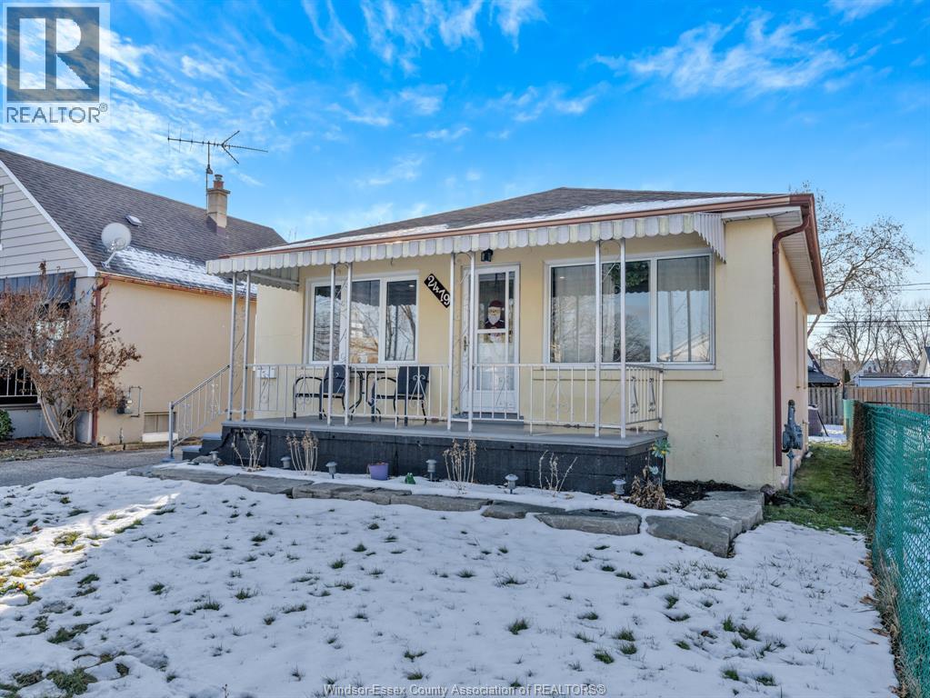 2479 Meighen, Windsor, Ontario N8W 4C2 - Photo 32 - 25031830